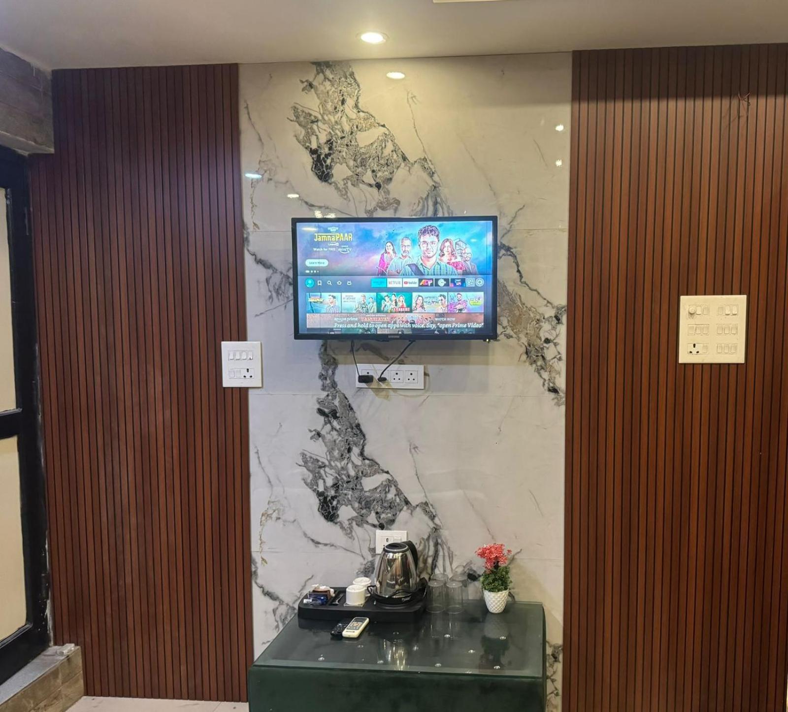 רישיקש Hotel Dev Ganga מראה חיצוני תמונה