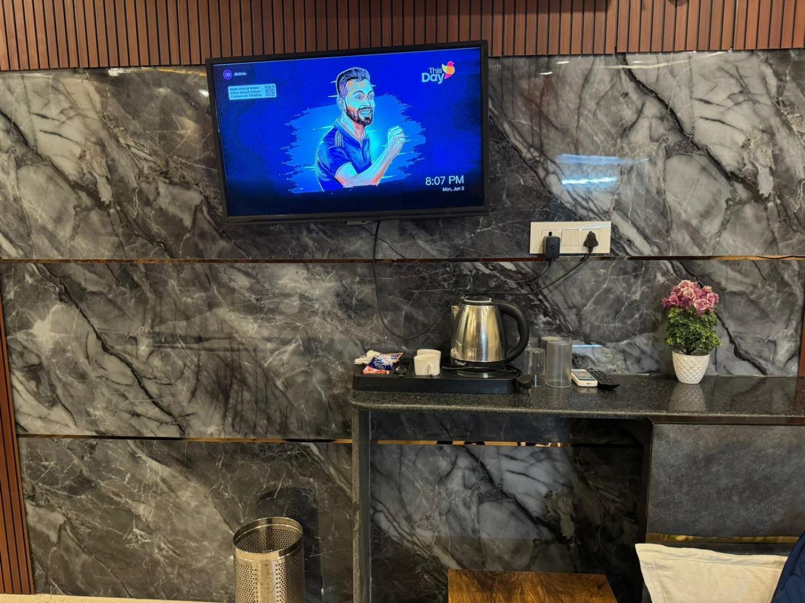 רישיקש Hotel Dev Ganga מראה חיצוני תמונה
